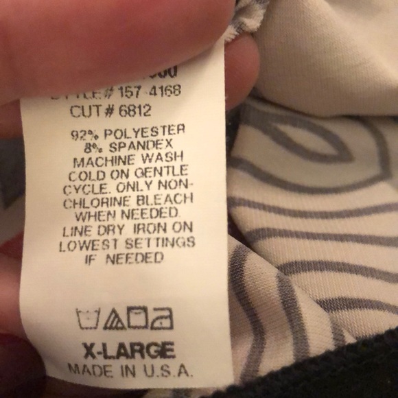 Super cute top size XL - Picture 3 of 3